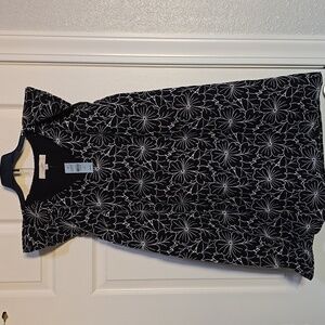 NWT Loft Petites Black Dress w/embroidered white flower fully lined size small**